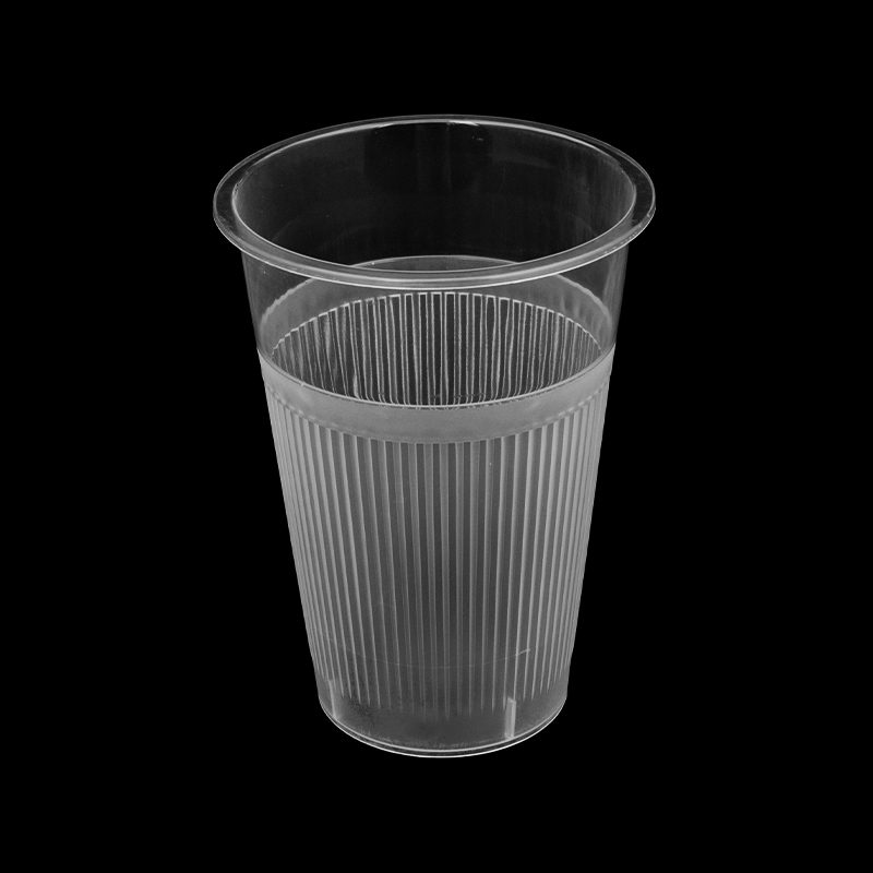 Glatka i prozirna plastična čaša za hranu koja se može reciklirati